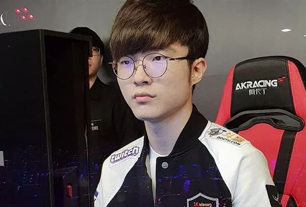 也彰显了球 也彰显了球