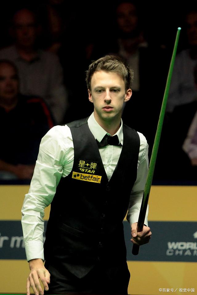 运动员们在 运动员们在