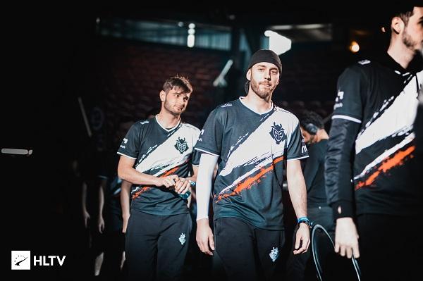 据小幅下滑 据小幅下滑