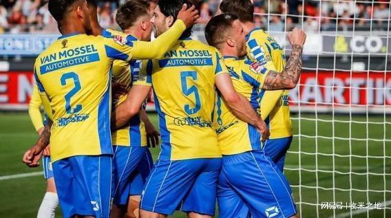 是激情的绽 是激情的绽